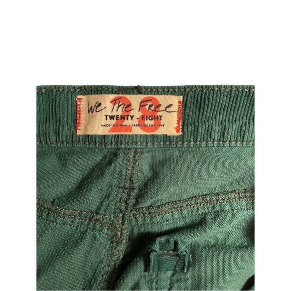 NWT Women's Free People Green Corduroy Straight Leg Jeans sz 28 - Picture 6 of 9